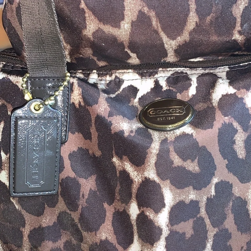 AUTHENTIC COACH TWO PIECE TRAVEL SET​​​​​​​ - Picture 3 of 5